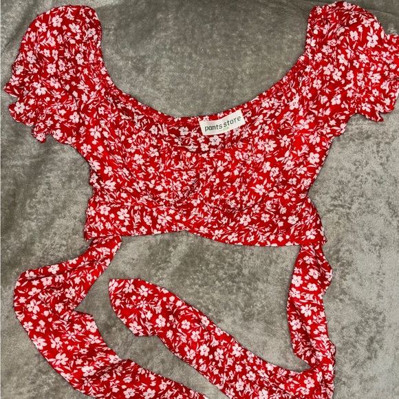 Top with wrap ties, by The Pants Store. size-small - Picture 4 of 10